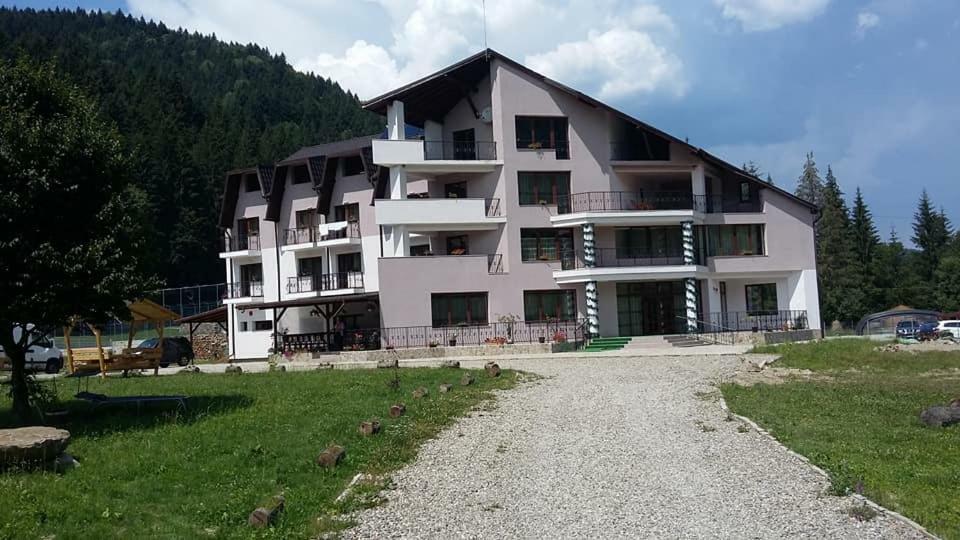 Pensiunea Poiana Soarelui Brates Exterior photo